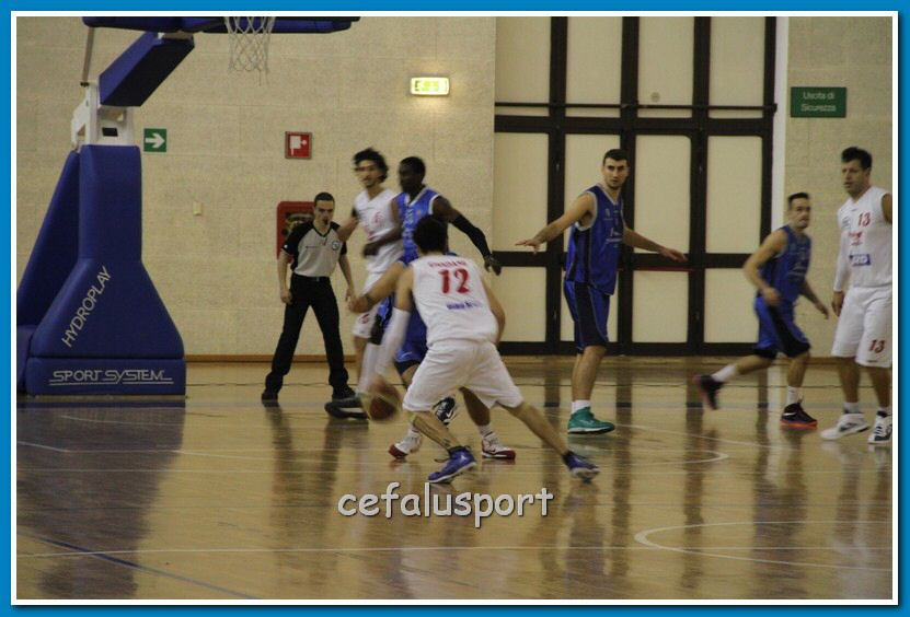 121223 Aquila 145_tn.jpg
